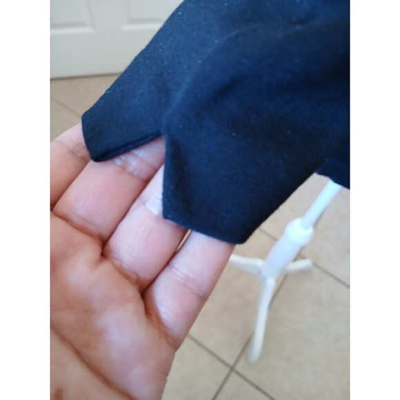 Boden Black 3/4 Sleeve Casual Top V Neck Size US 10 Minimalist Capsule Basic - Picture 6 of 16